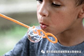 新生婴儿八字起名宝宝取名小孩五行起名出自诗经里的男孩名字（男宝宝取名诗经中的好名字大全）