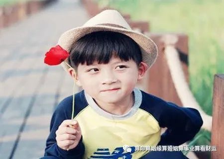 周易宝宝取名，小孩取名婴儿起名改名简单独特的赵姓男孩名字（给小孩起名字姓赵）