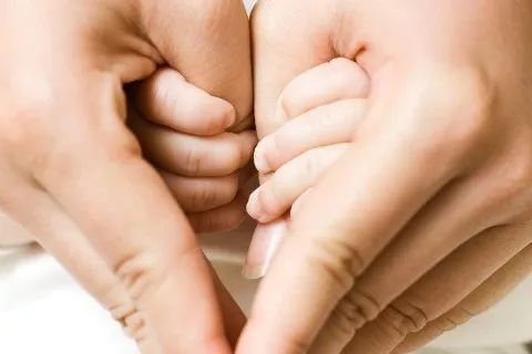 宝宝起名小孩生辰八字取名改名，2020年出生男孩起名用字讲究（起名字男孩2020免费八字起名周易）
