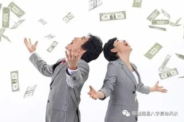 八字偏财在各柱的命理分析