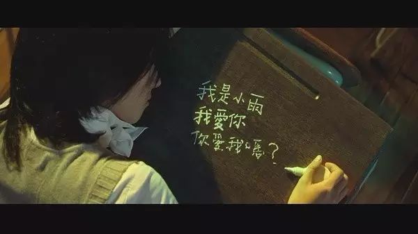 一个人需要隐藏多少秘密,才能巧妙地度过一生?
