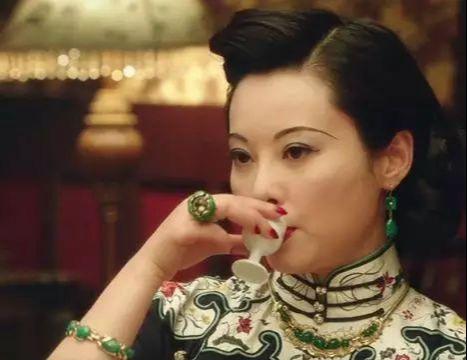 算命黄大师-现代社会还有人看过吗