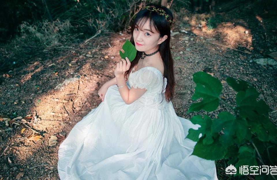 本周星座女运势跟摩羯女谈恋爱什么体验