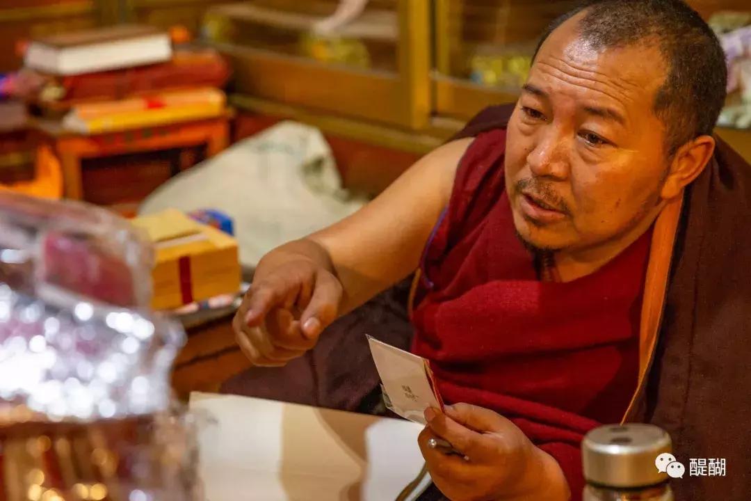 占卜算命每日一卦 抽签-这辈子跟谁结婚是自己认知内的选择还是命中注定