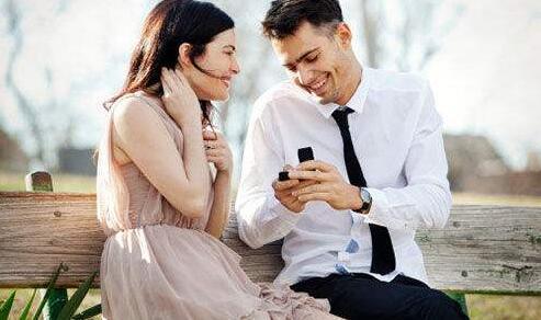 子未穿婚姻宫很严重吗-婚姻正缘陷空什么意思