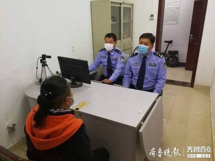 算命收钱违法吗-医院门前有人专门把脉