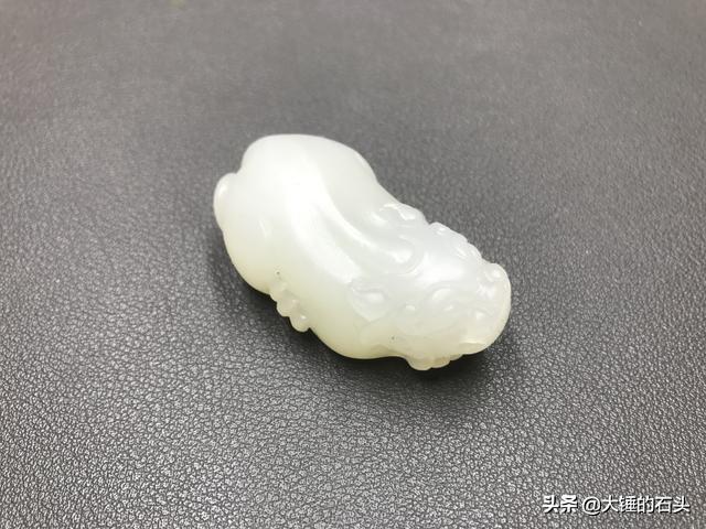 貔犰是什么？貔犰和貔貅有什么区别？-貔貅和玉手镯同时戴左手可以吗