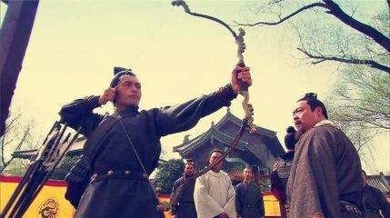 算命算出死-阴阳先生给我们一家人打卦