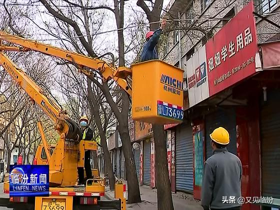 家里供奉财神爷 切勿轻易移动-很多人都在手机背面放了一张钱