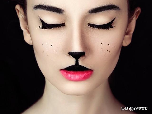 梦见查看自己星座运势女-如何评价摩羯座
