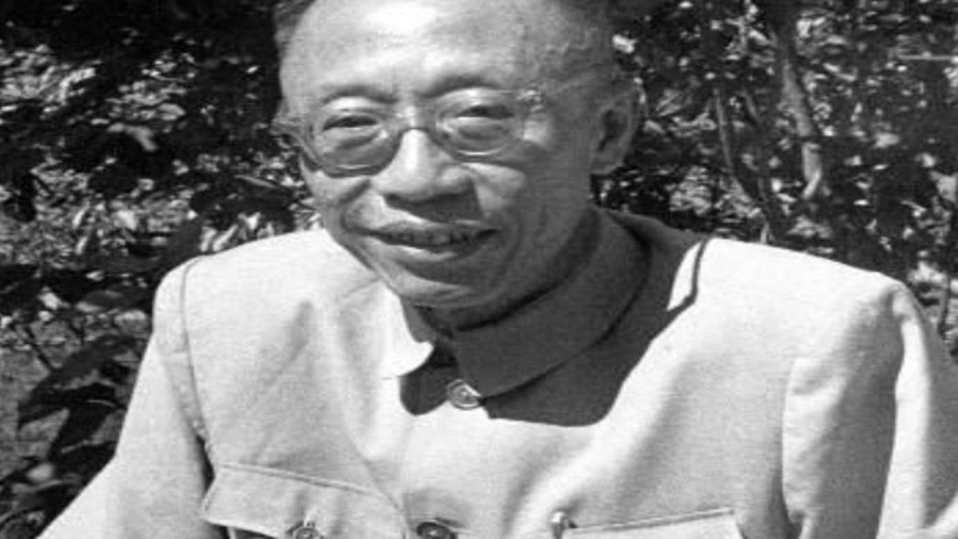 算命的人说啥-我从小就被算命先生说命苦