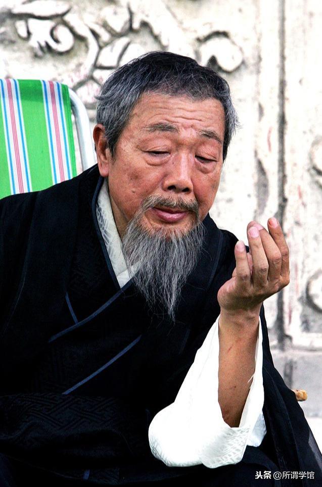 算命大家找-大家认为现在社会学习什么专业或手艺技术比较有前途