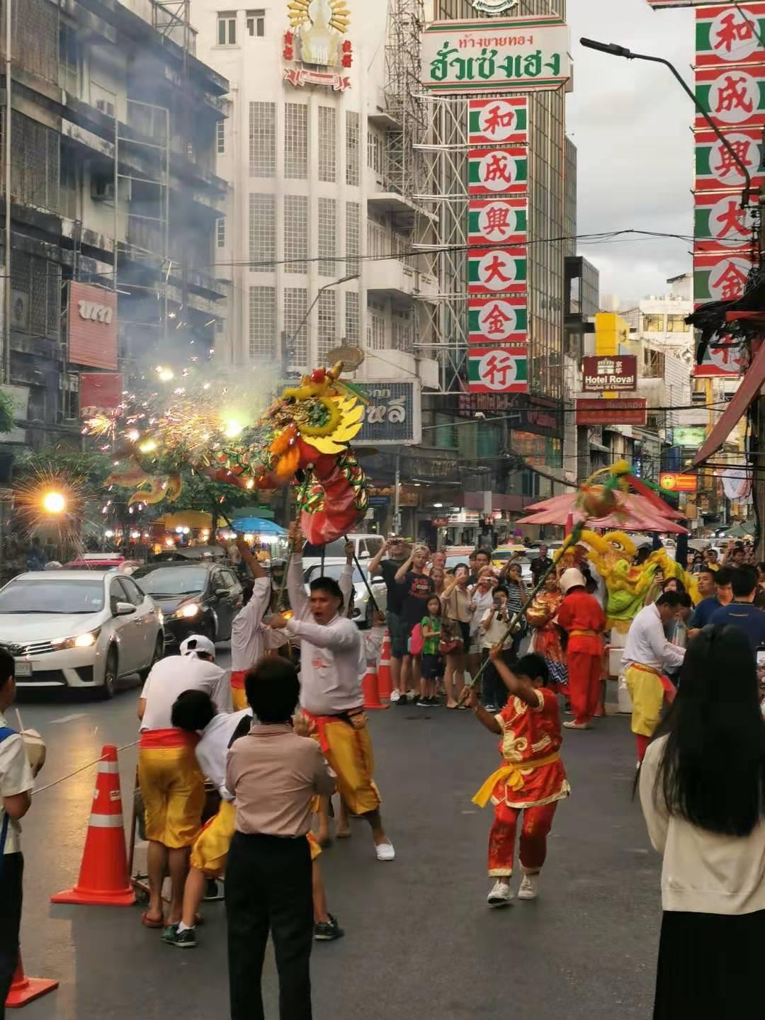 2022年9月10日中秋节财神方位查询 今日求财大利方向-中秋节拜老爷文案