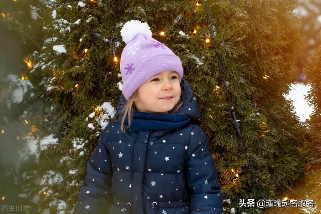 2022虎年出生的官姓女孩起名 沉稳名字大全-2022年虎年四个字新年祝福语