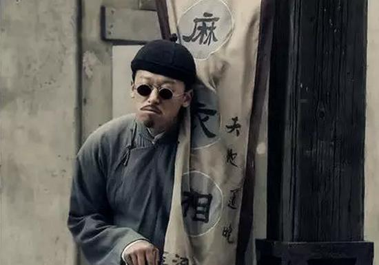 算命多久怀孕-红楼梦中王熙凤生了巧姐后身体不好难怀孕