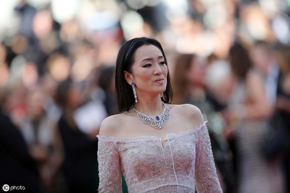 算命口中的晚婚指几岁-法律规定男女早晚婚年龄各是多少岁