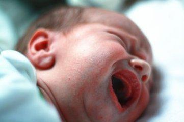 婴儿夜哭化解的方法 迷信说法-有什么方法能让他不闹