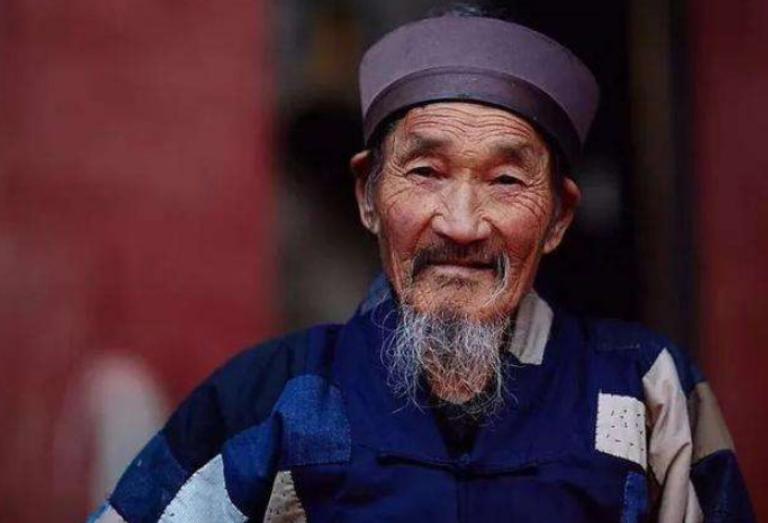 算命牌佛教-富烧香是什么心理