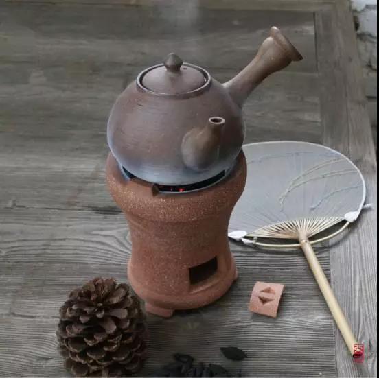 这些办公室茶桌风水你一定要知道！否则我们的运势很难旺盛！-现代客厅如何放中堂