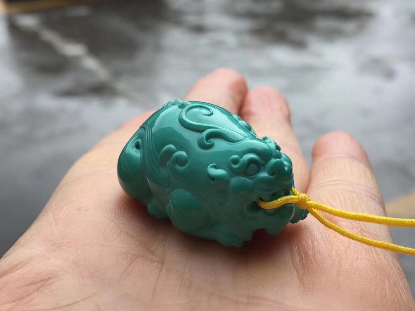 口袋放一样东西必定发财 貔貅有增强财运的功效-手把件黄花梨貔貅怎么盘玩