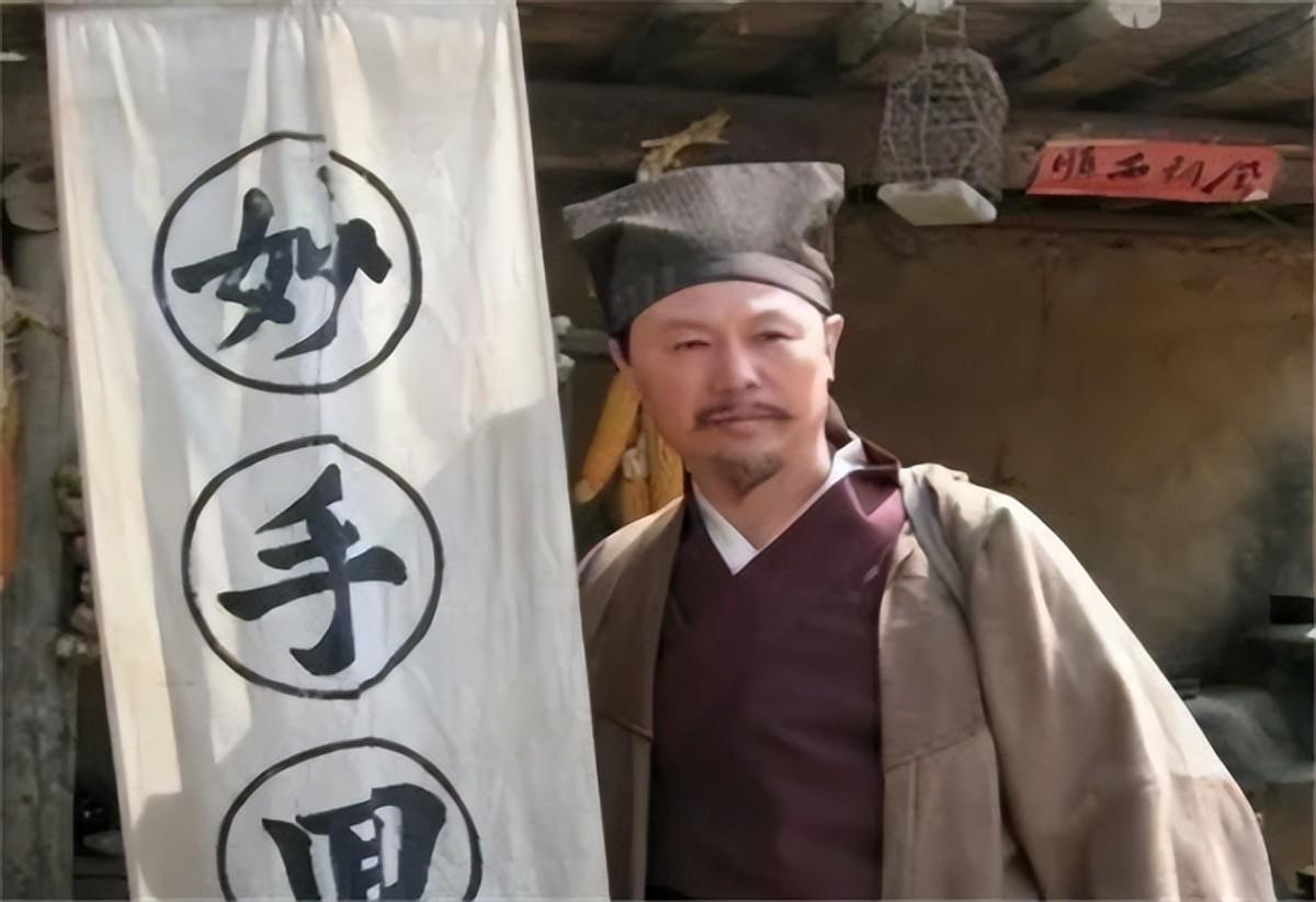 火宫殿算命-雪中悍刀行中徐凤年明媒正娶的老婆有几个