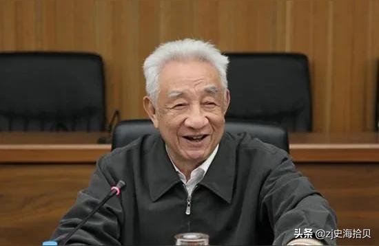 邹姓取名三才五格数理100分 姓邹宝宝如意名字参考大家帮忙取个男孩子的名字