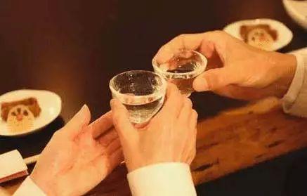 姻缘算命天涯-为了爱情离乡背井到异地的婚姻靠谱吗
