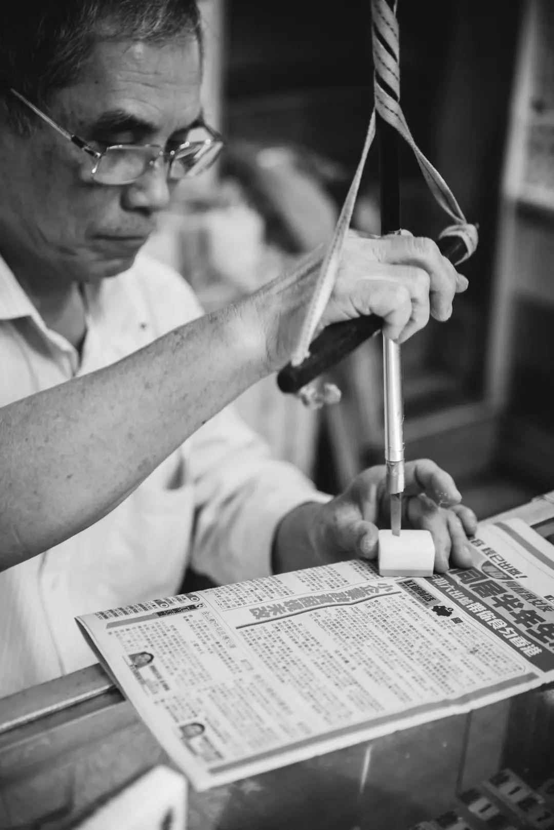 店铺名算命-开店怎么请财神文财神武财神都适用于什么店