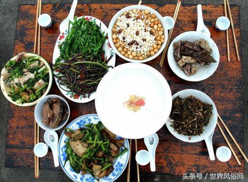算命说要搭桥-上海一27岁小伙胸口隐痛到医院就倒地心跳骤停