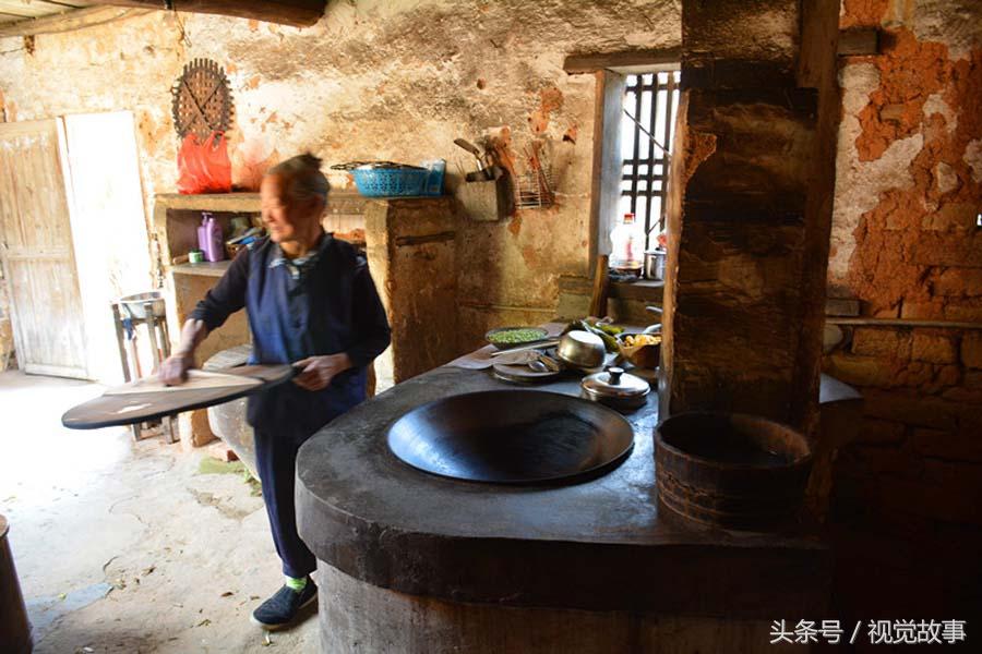 农历时辰算命-怎么社会上很多人都过公历啊