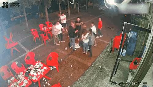 唐山哪里算命-到现在我都难以从悲伤里面走出来