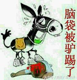 湖北大鼓张铁嘴算命-老舍茶馆里为什么不让王利发看到光明