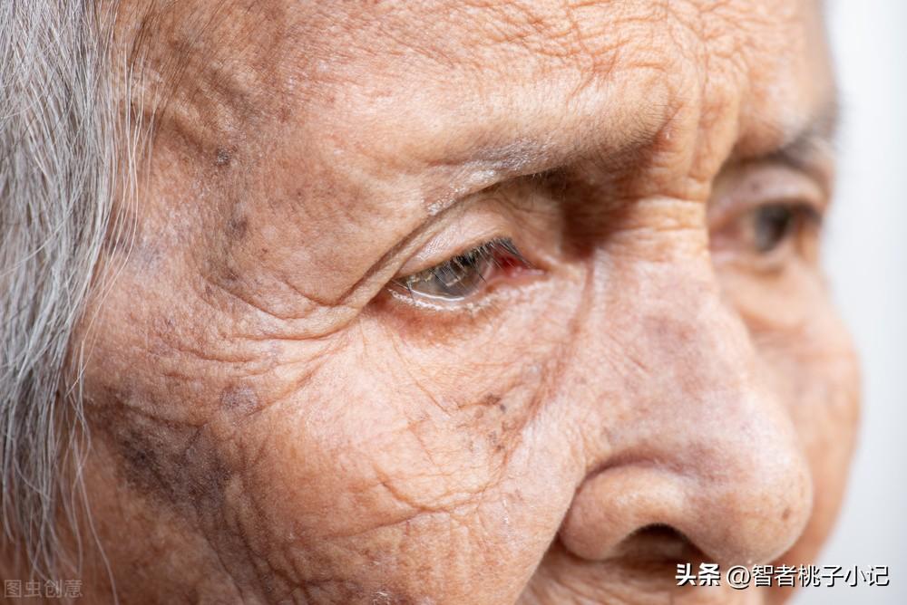 算命算祖坟-有哪些挣钱的方法能推荐一下