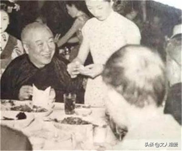 七七算命网动态图-江西丰城的五百钱是指什么