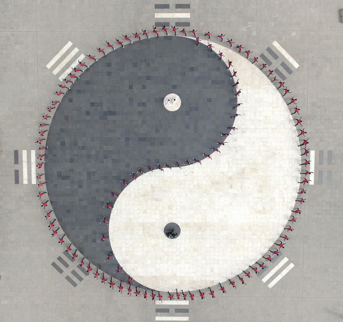 易经算命生辰八字测名-如何给孩子取个好名字