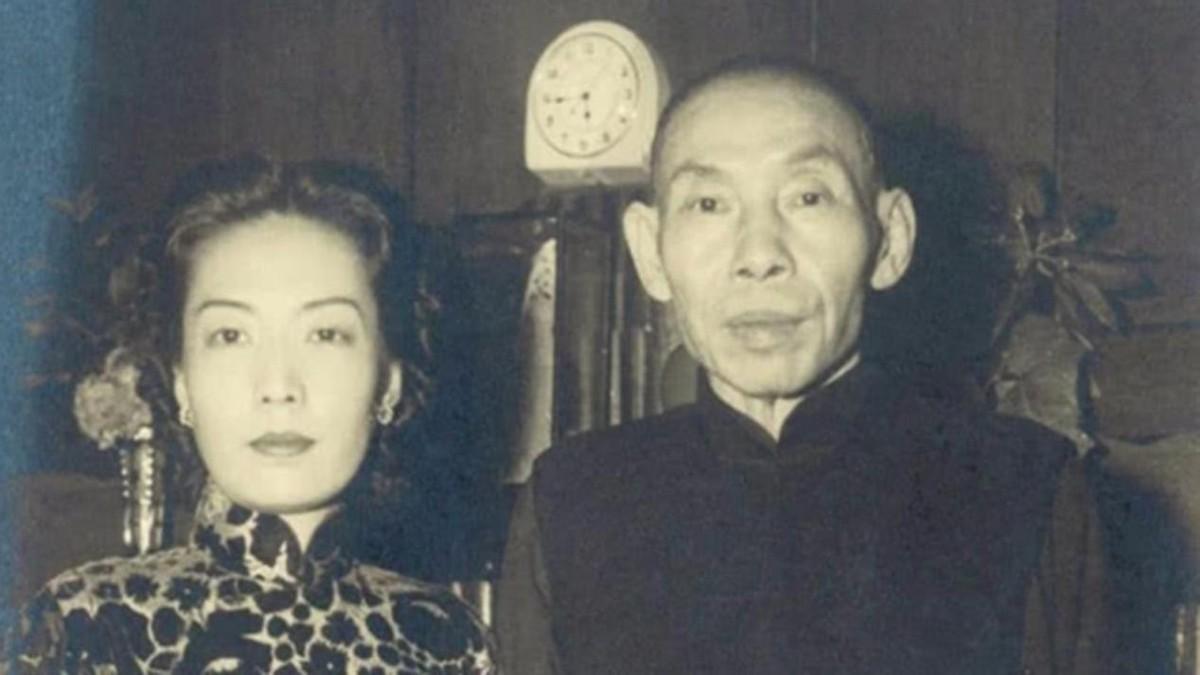 给杜月笙算命-上海滩大佬黄金荣收养2米5巨人后