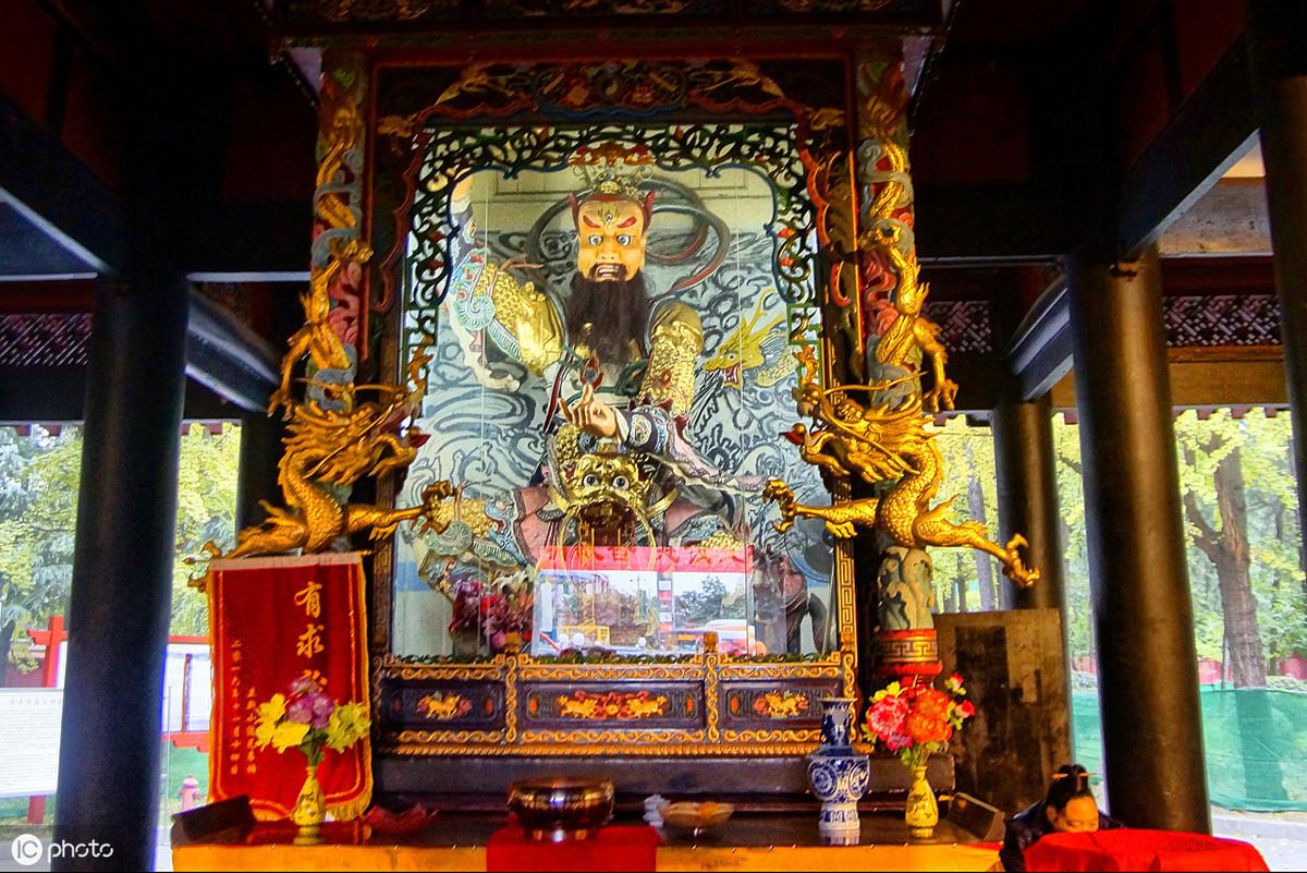 算命的香火钱-你们算命一般都去哪