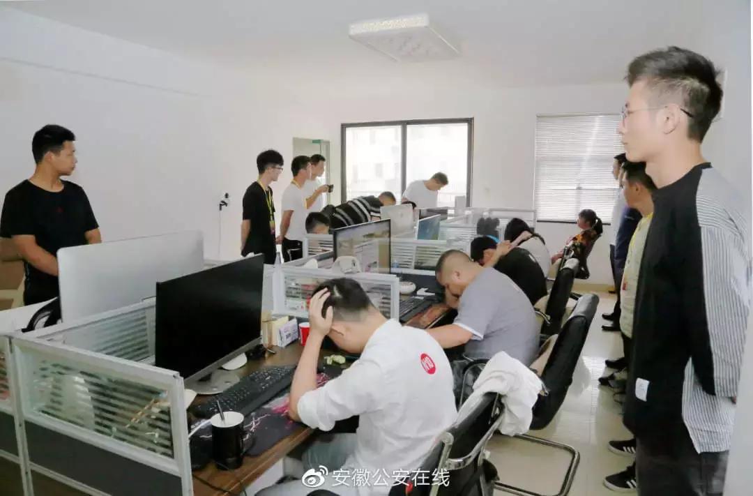 搞笑算命套路话-你被专业的骗子骗过吗