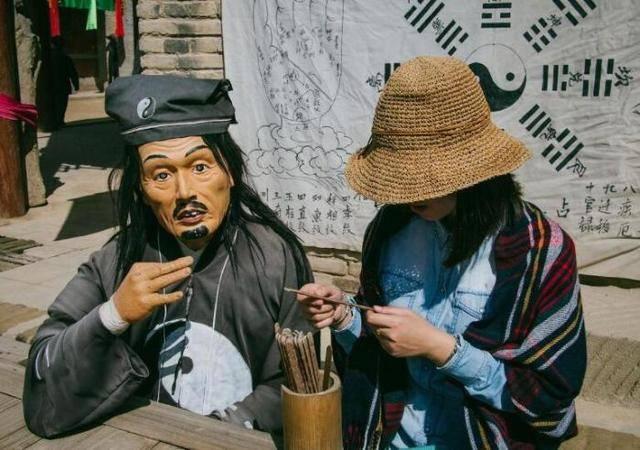 算命如何破解-中国的算卦术是迷信还是科学