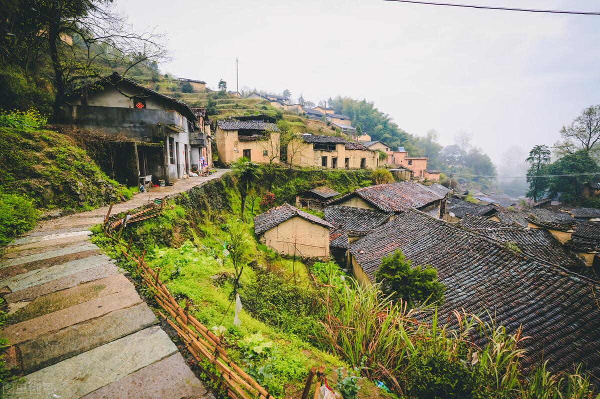 阳宅最佳地形 发富最快的阳宅地形-死者为什么头北脚南