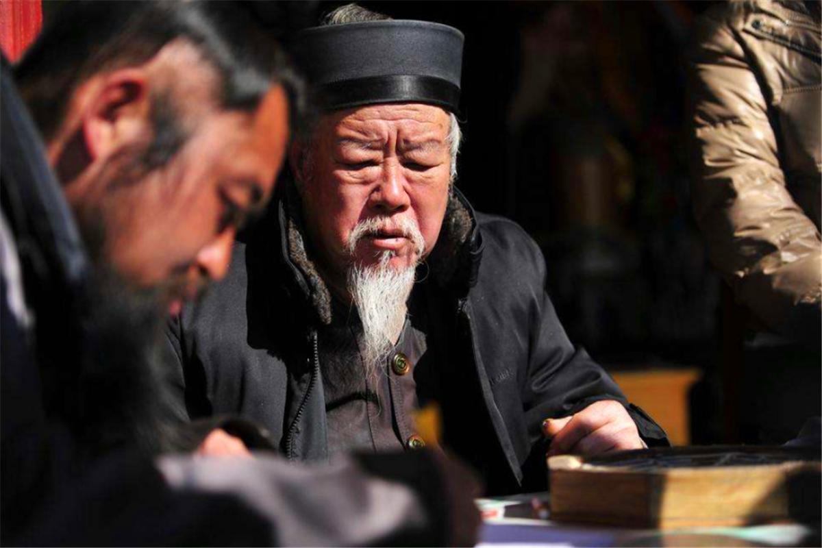 算命俗语大全-你的亲戚提过什么过分的要求