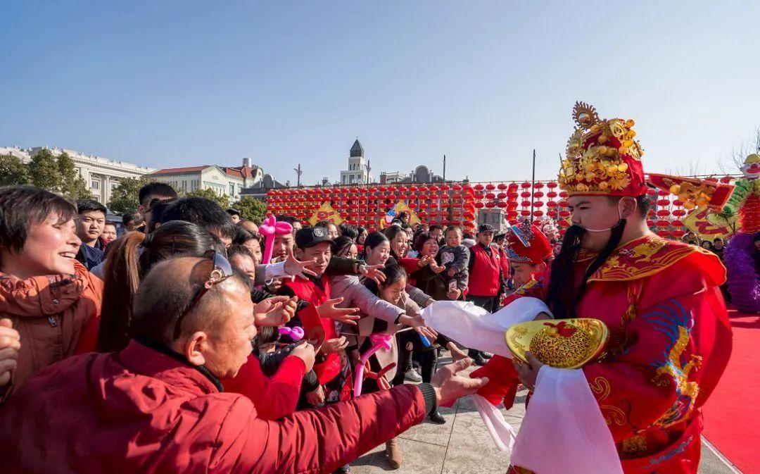 2023年财神摆放在什么方位最招财-2022年的腊月二十二是哪一天生日