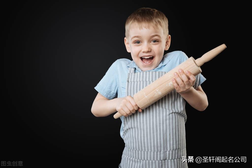 宝宝取名技巧 有寓意的名字大全-冯姓男孩顺口的名字